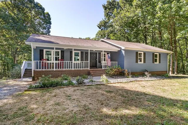 $460,000 | 1917 Scalesville Road, Summerfield, NC 27358
