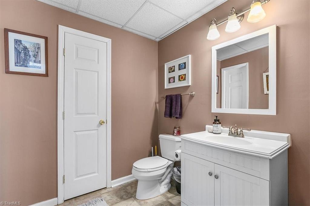 1917 Scalesville Road Summerfield, NC 27358 - Photo 28 of 42