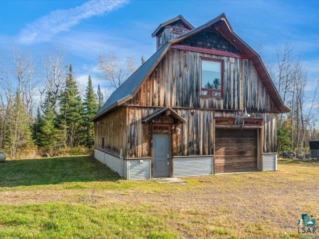 5508 Nordling Road Duluth, MN 55804 - Photo 35 of 58 A gambrel roof, a barn, an outdoor structure, and a front lawn
