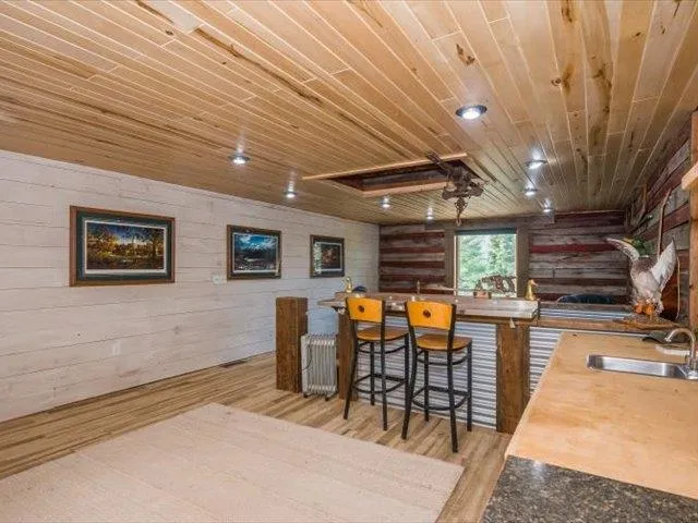 $1,295,000 | 5508 Nordling Road, Duluth, MN 55804