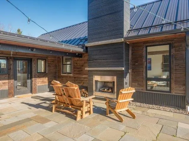 $1,295,000 | 5508 Nordling Road, Duluth, MN 55804