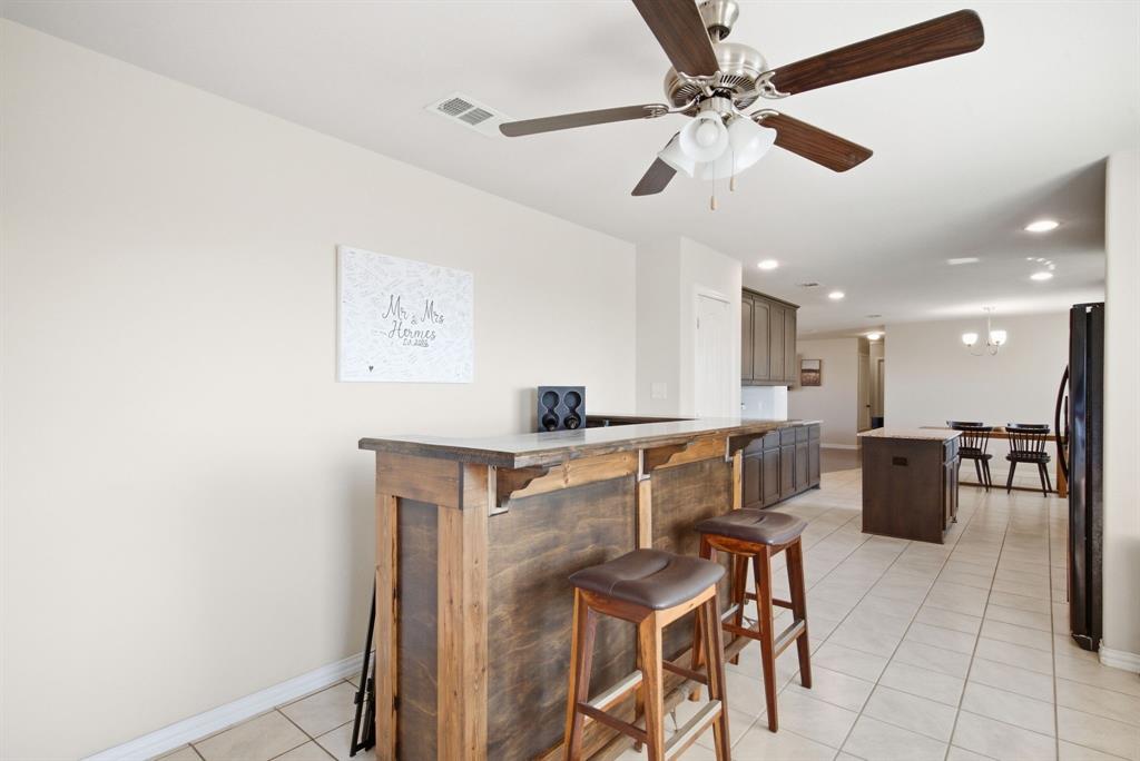 200 Live Oak Lane Decatur, TX 76234 - Photo 14 of 32 Gallery Image 14