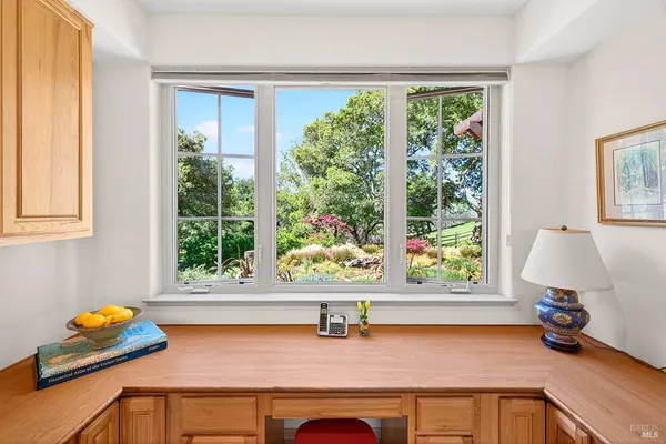 $3,379,000 | 8373 Singing Hills Trail, Healdsburg, CA 95448