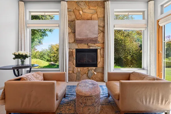 $3,379,000 | 8373 Singing Hills Trail, Healdsburg, CA 95448
