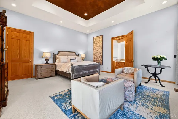 $3,379,000 | 8373 Singing Hills Trail, Healdsburg, CA 95448