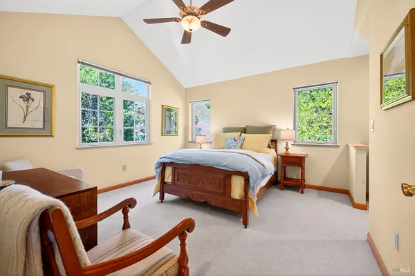 $3,379,000 | 8373 Singing Hills Trail, Healdsburg, CA 95448