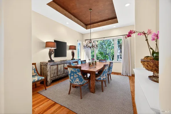 $3,379,000 | 8373 Singing Hills Trail, Healdsburg, CA 95448