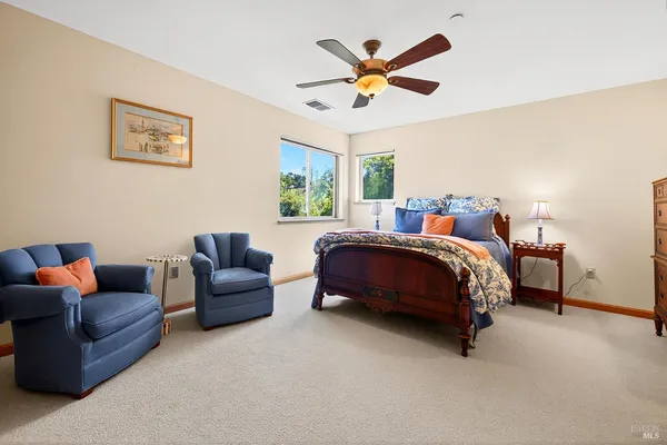 $3,379,000 | 8373 Singing Hills Trail, Healdsburg, CA 95448