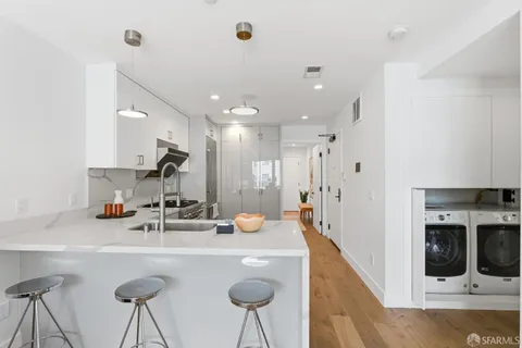 $1,195,000 | 4171 24th Street, Unit 201, San Francisco, CA 94114