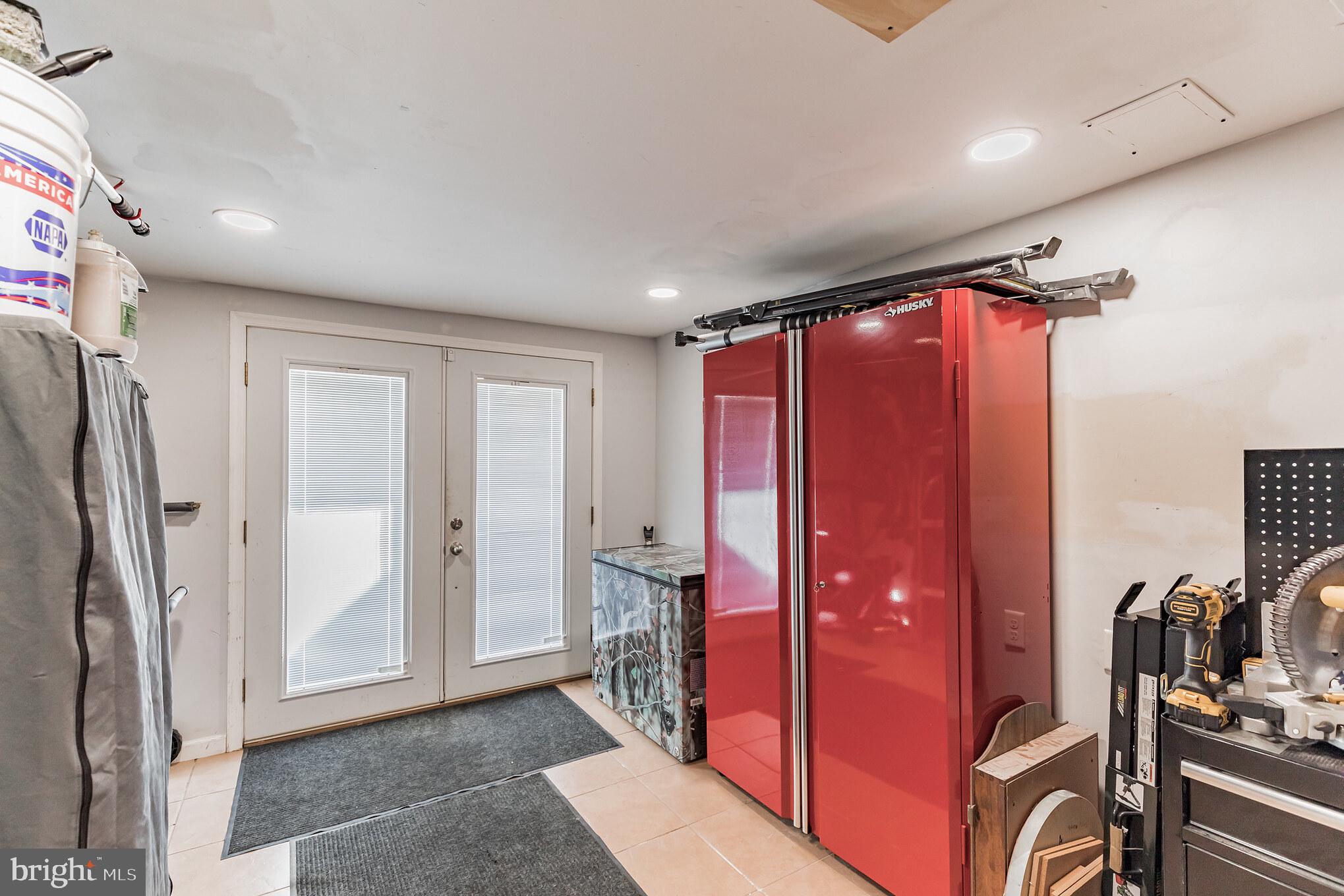 12124 Aster Road Philadelphia, PA 19154 - Photo 18 of 30