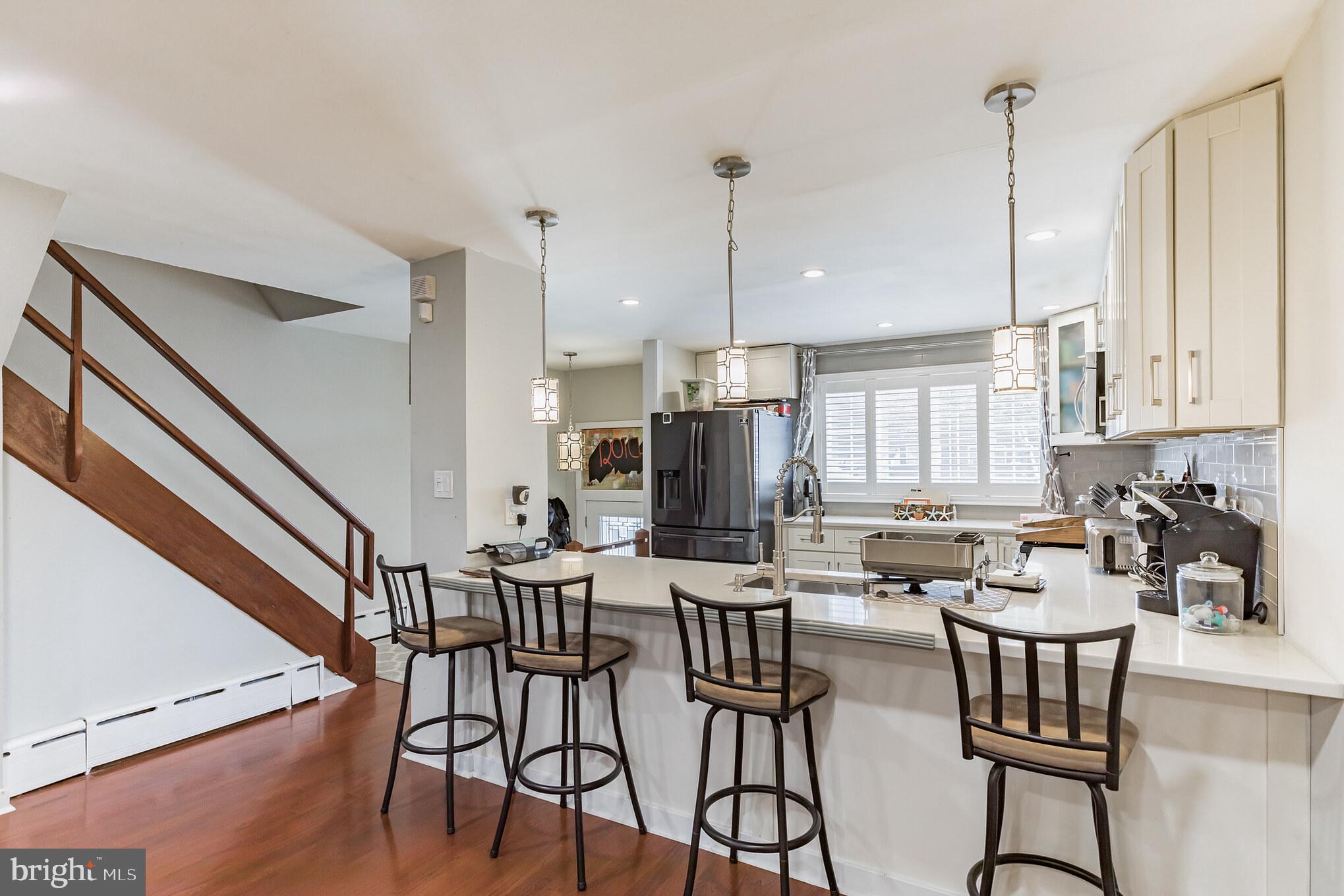 12124 Aster Road Philadelphia, PA 19154 - Photo 3 of 30
