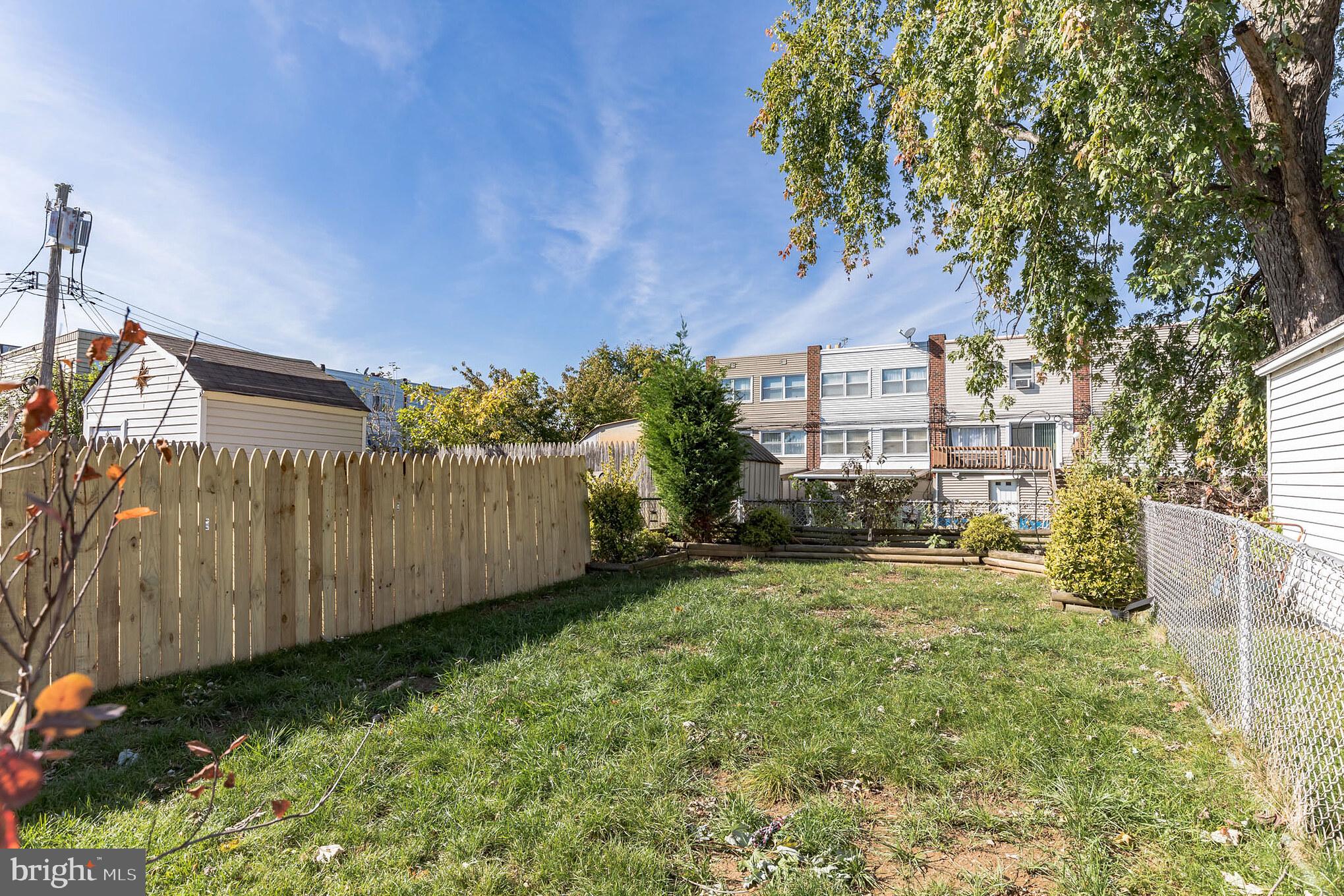 12124 Aster Road Philadelphia, PA 19154 - Photo 23 of 30
