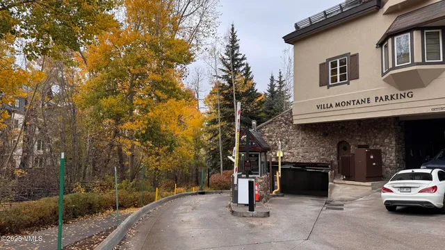 a car parked in front of a building