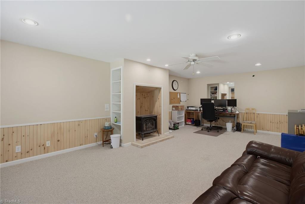 237 Rockford Road Kernersville, NC 27284 - Photo 32 of 42 Den