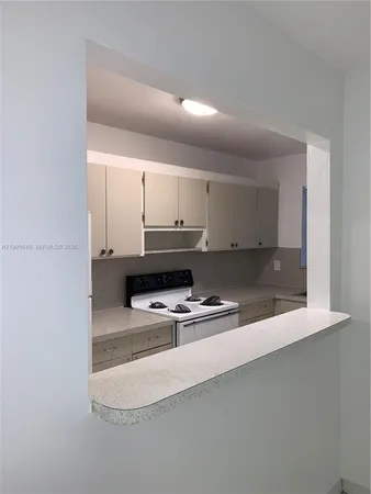 $1,550 | 2612 Johnson Street, Unit 4, Hollywood, FL 33020