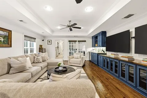 $1,349,000 | 5023 West Purdue Avenue, Dallas, TX 75209
