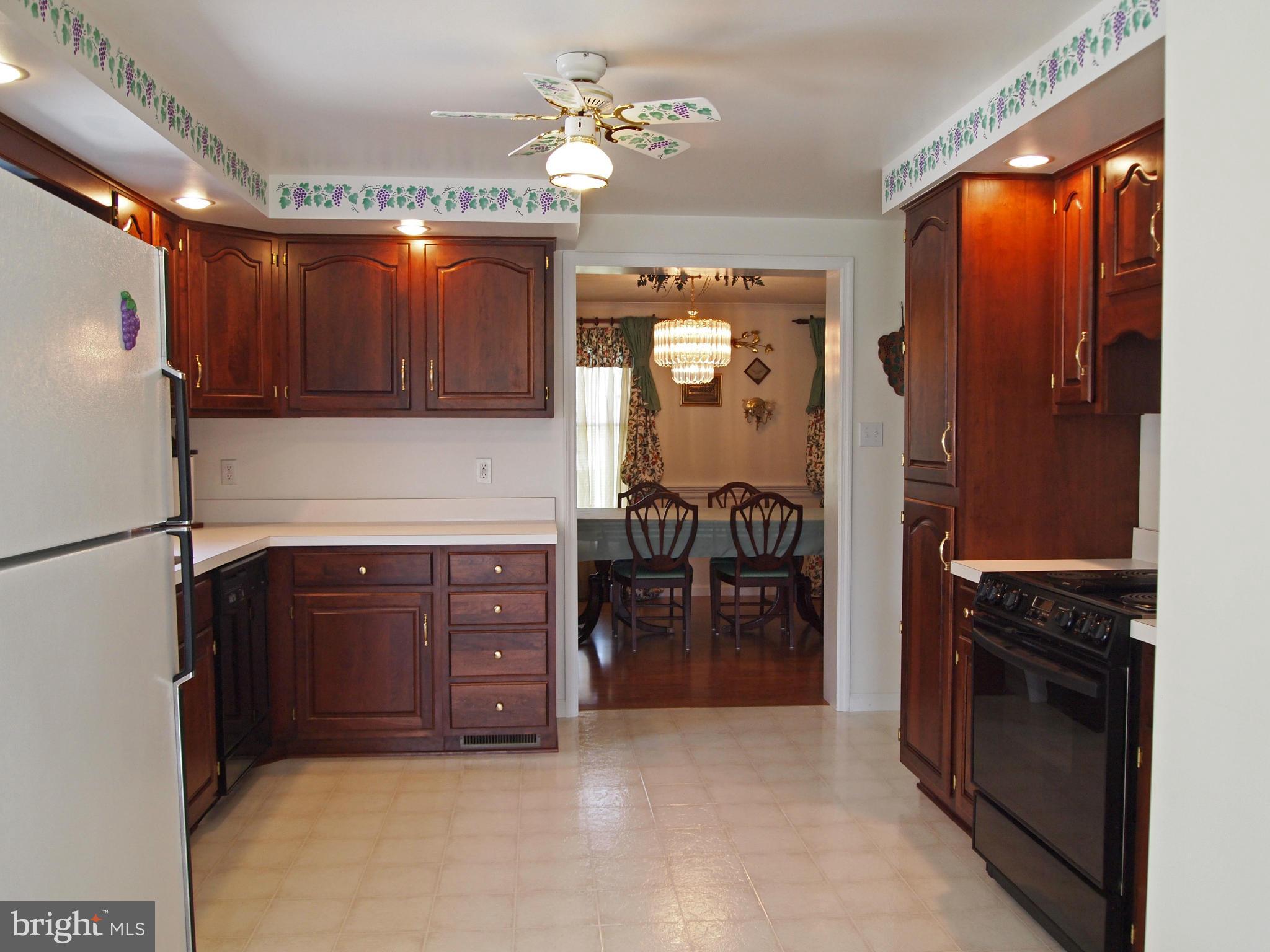 974 Berrys Ferry Road White Post, VA 22663 - Photo 4 of 30 Kitchen