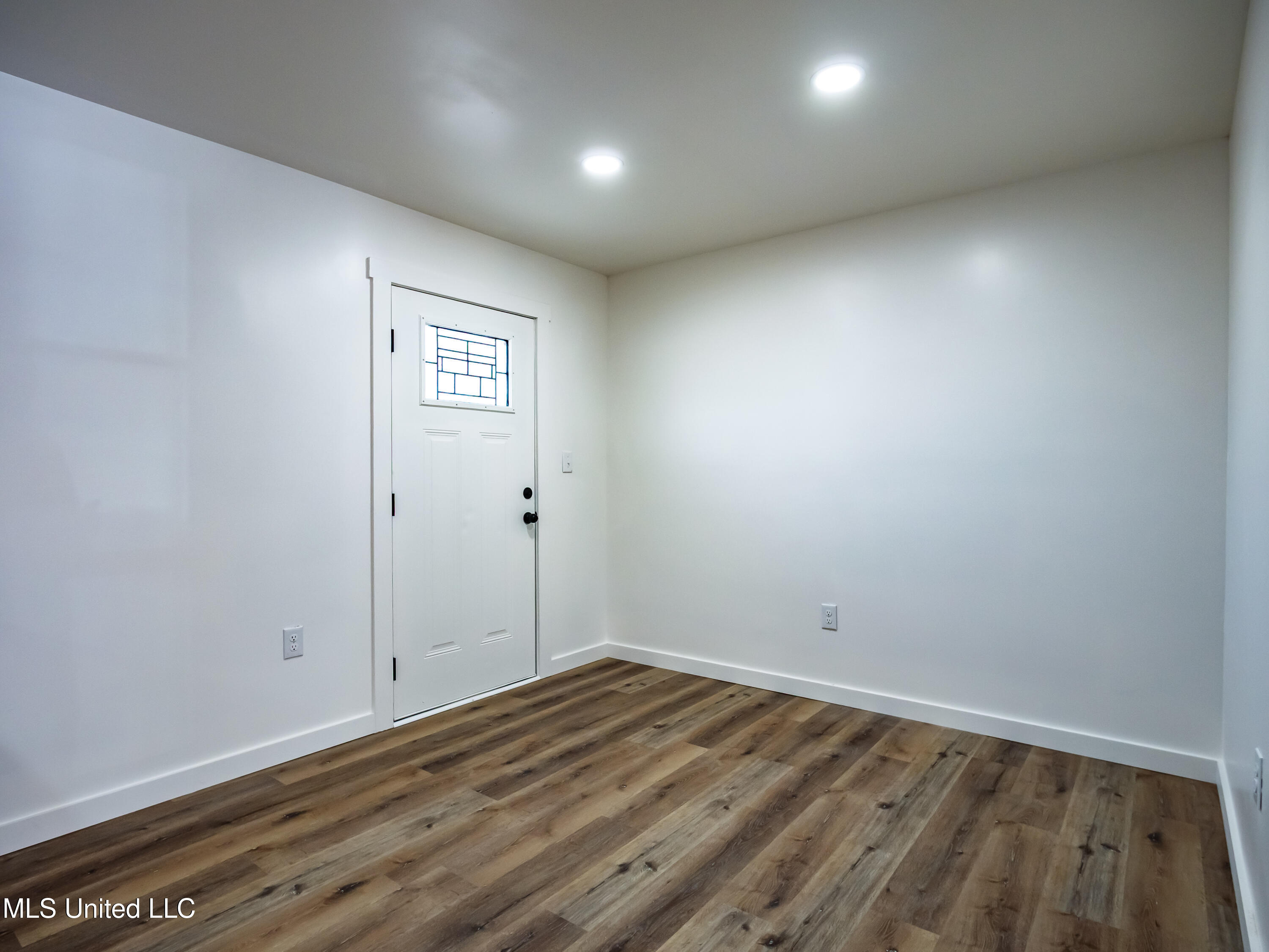 1565 Ales Road Batesville, MS 38606 - Photo 21 of 55 1565 Ales Rd Batesville MS_2025-12-09_34