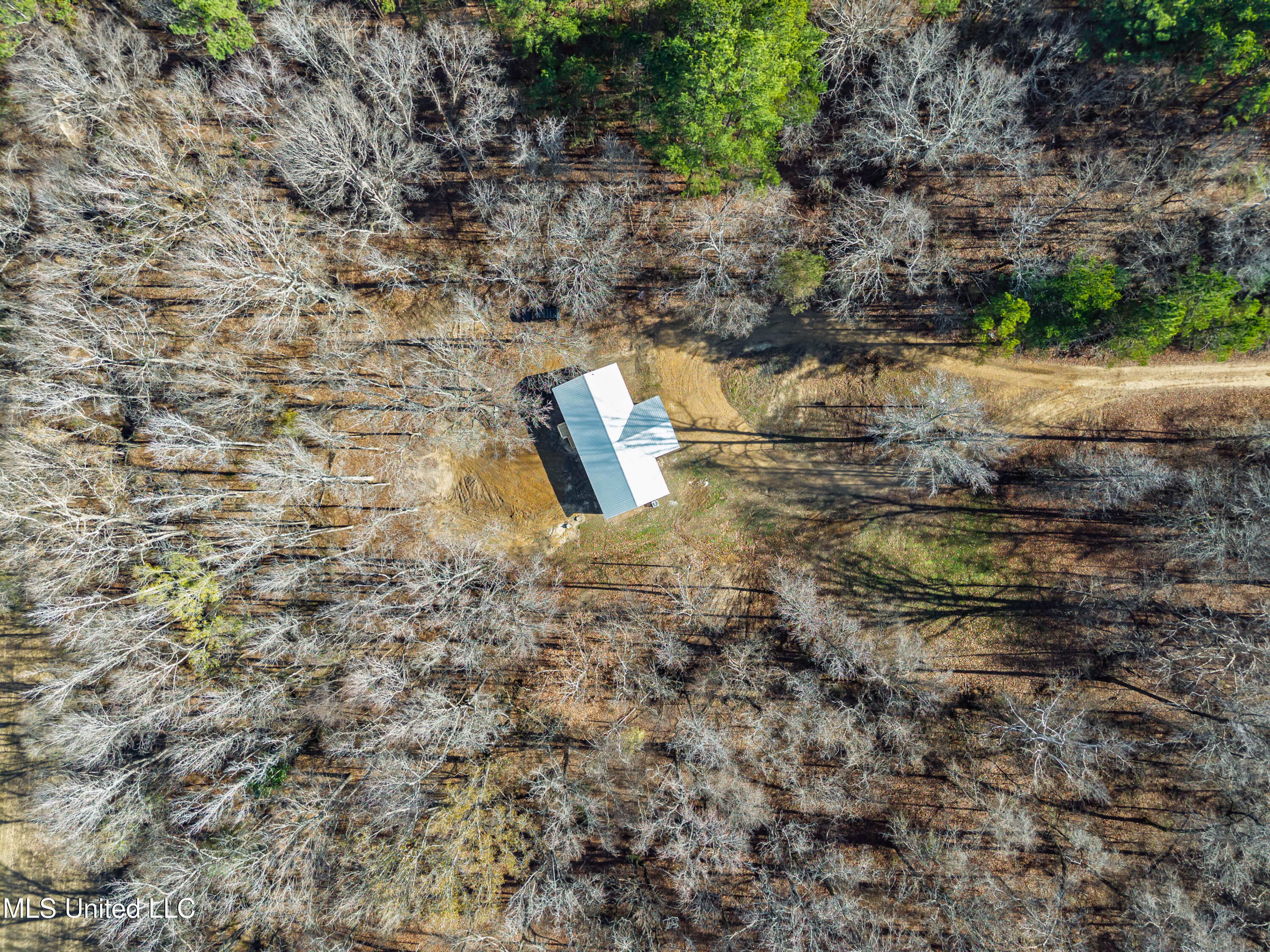 1565 Ales Road Batesville, MS 38606 - Photo 31 of 55 1565 Ales Rd Batesville MS_2025-12-09_24