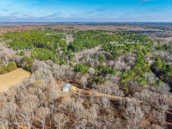 $259,900 | 1565 Ales Road, Batesville, MS 38606