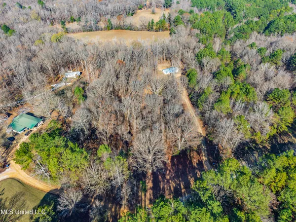 $259,900 | 1565 Ales Road, Batesville, MS 38606