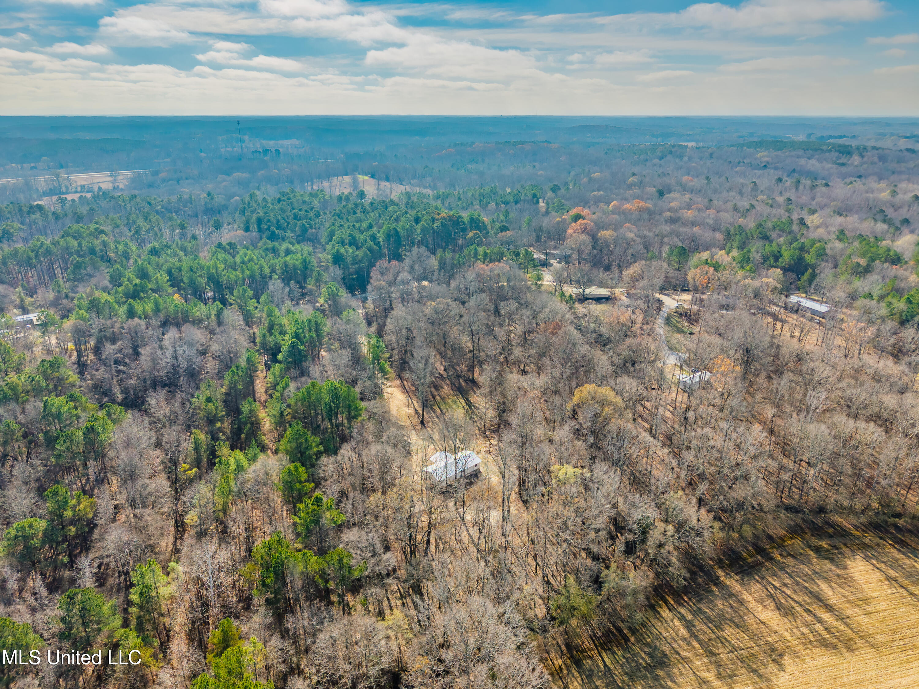 1565 Ales Road Batesville, MS 38606 - Photo 39 of 55 1565 Ales Rd Batesville MS_2025-12-09_16