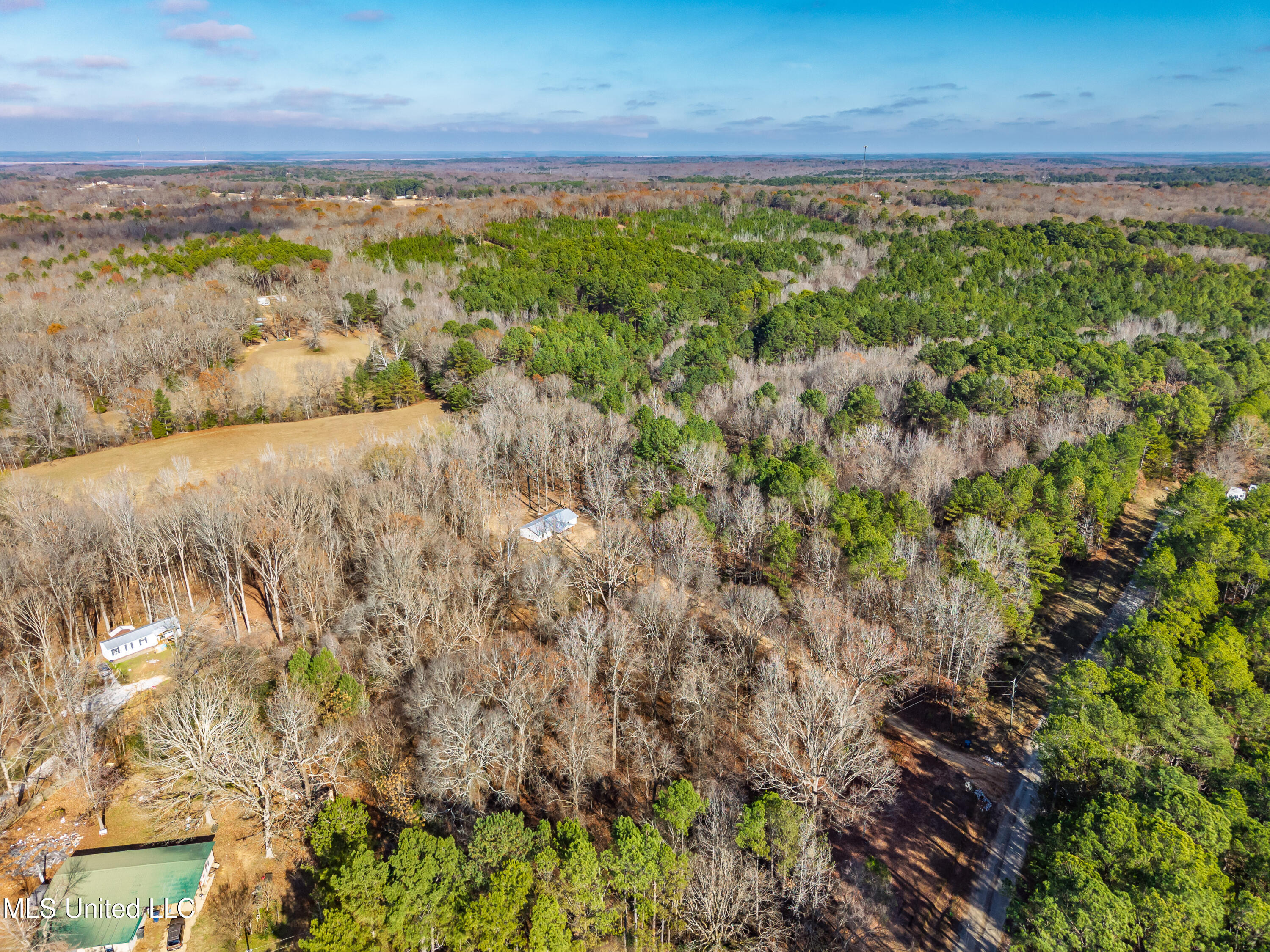 1565 Ales Road Batesville, MS 38606 - Photo 41 of 55 1565 Ales Rd Batesville MS_2025-12-09_19