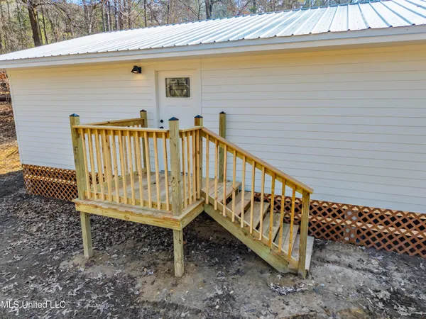 $259,900 | 1565 Ales Road, Batesville, MS 38606