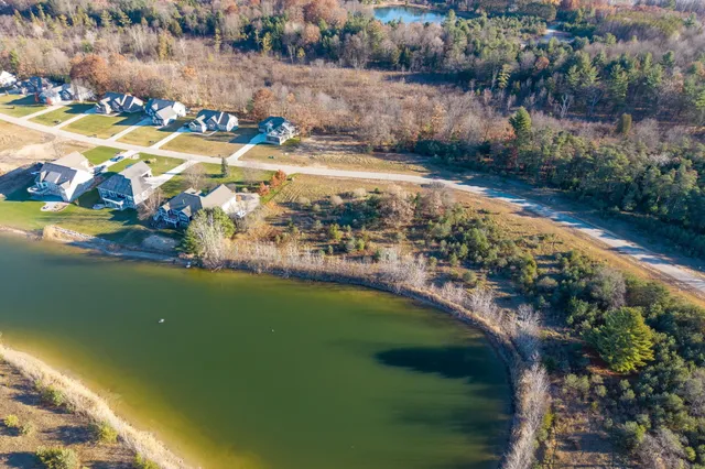 $75,000 | 11250 Killarney Drive, Stanwood, MI 49346