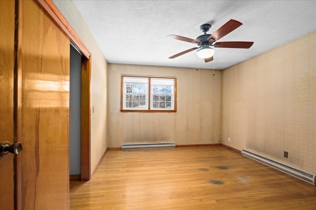 256 Worcester Road Barre, MA 01005 - Photo 14 of 35 Gallery Image 14