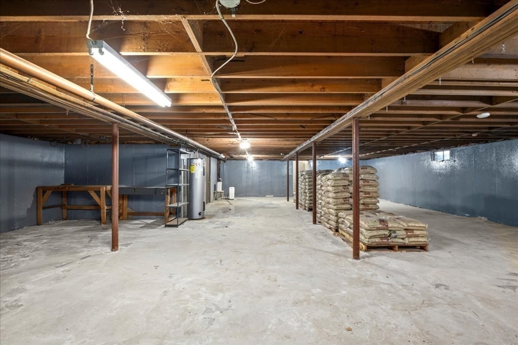 256 Worcester Road Barre, MA 01005 - Photo 21 of 35 Gallery Image 21
