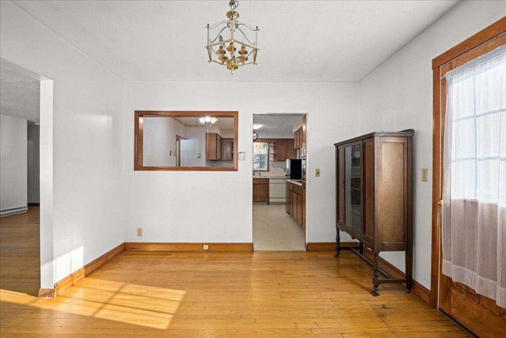 256 Worcester Road Barre, MA 01005 - Photo 6 of 35 Gallery Image 6