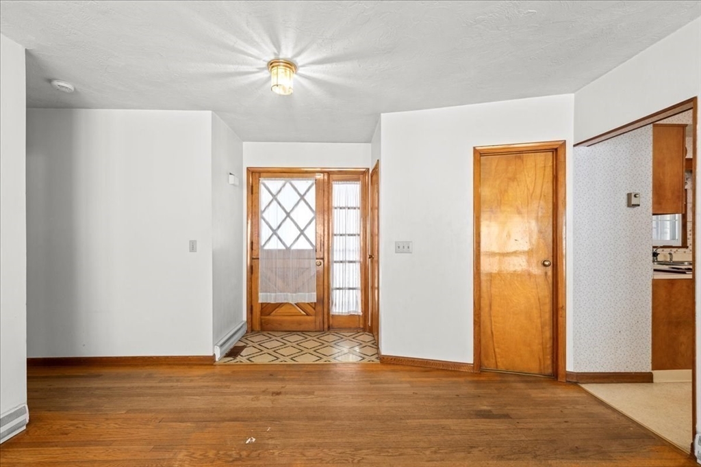 256 Worcester Road Barre, MA 01005 - Photo 8 of 35 Gallery Image 8