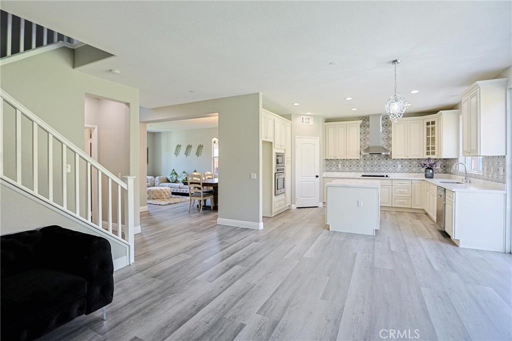 4979 Tyler Meadow Road Riverside, CA 92505 - Photo 17 of 47