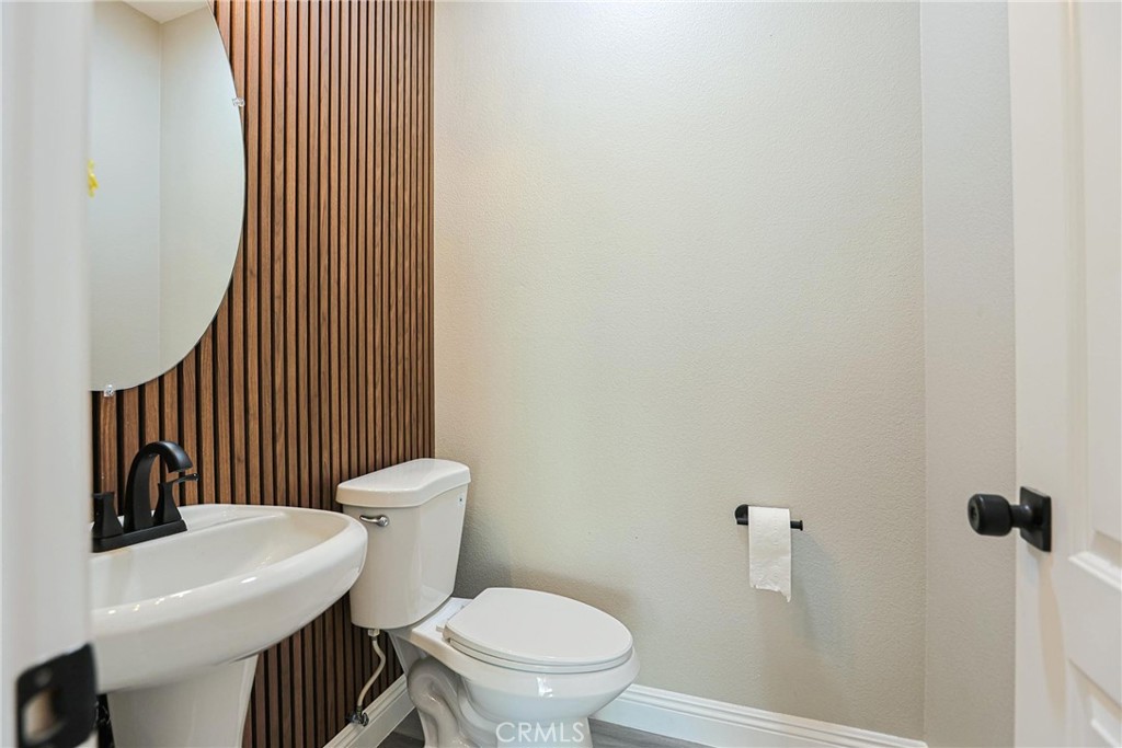 4979 Tyler Meadow Road Riverside, CA 92505 - Photo 26 of 47