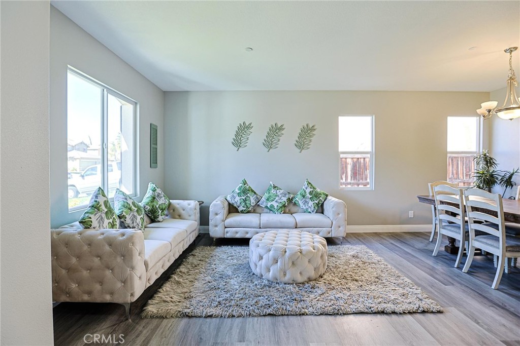 4979 Tyler Meadow Road Riverside, CA 92505 - Photo 3 of 47