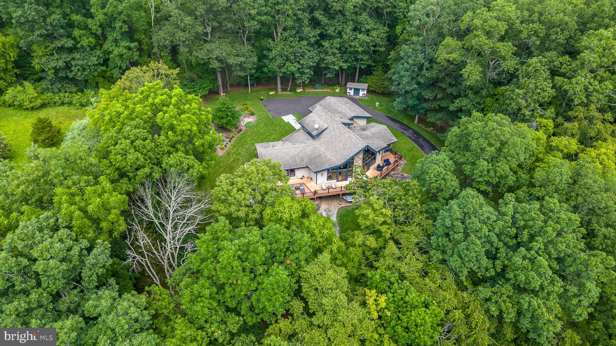 26 Red Cliff Road Upper Black Eddy, PA 18972 - Photo 5 of 45