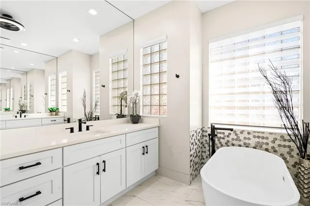 $1,549,900 | 2179 Canary Island Cove, Naples, FL 34119