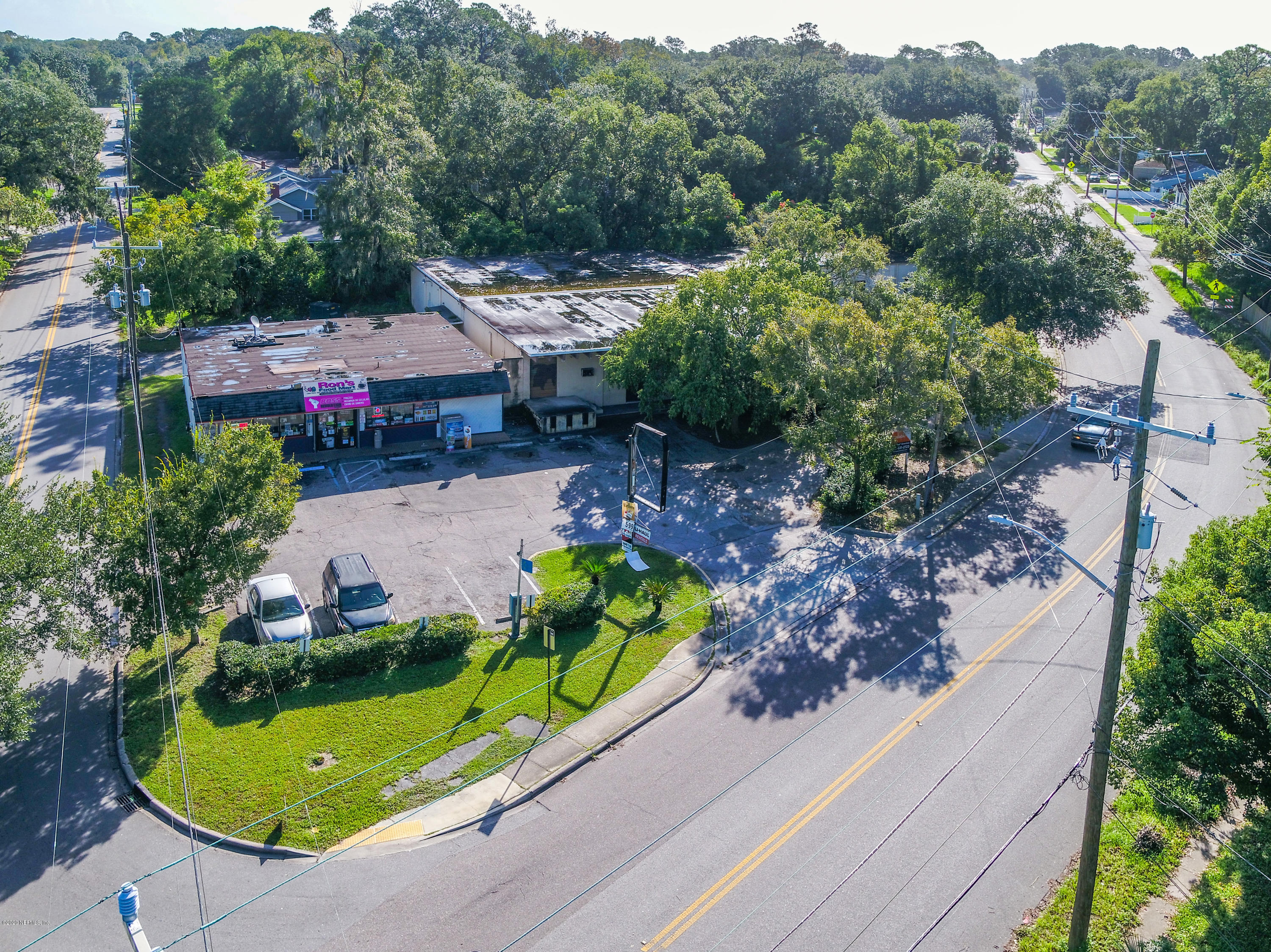 2627 Spring Park Road Jacksonville, FL 32207 - Photo 15 of 61 2627 Spring Park Rd_K2 Edit-44