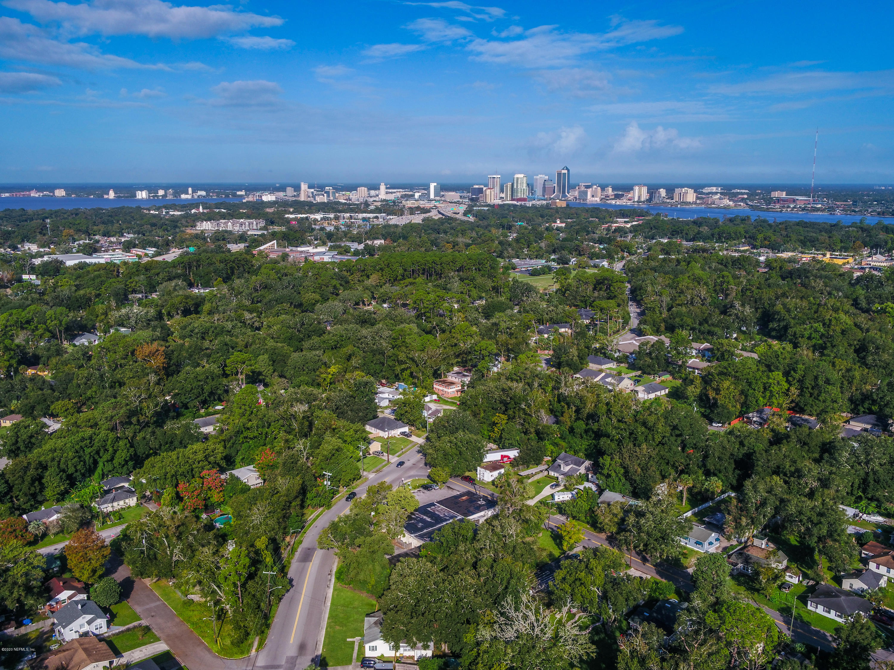 2627 Spring Park Road Jacksonville, FL 32207 - Photo 17 of 61 2627 Spring Park Rd_K2 Edit-3