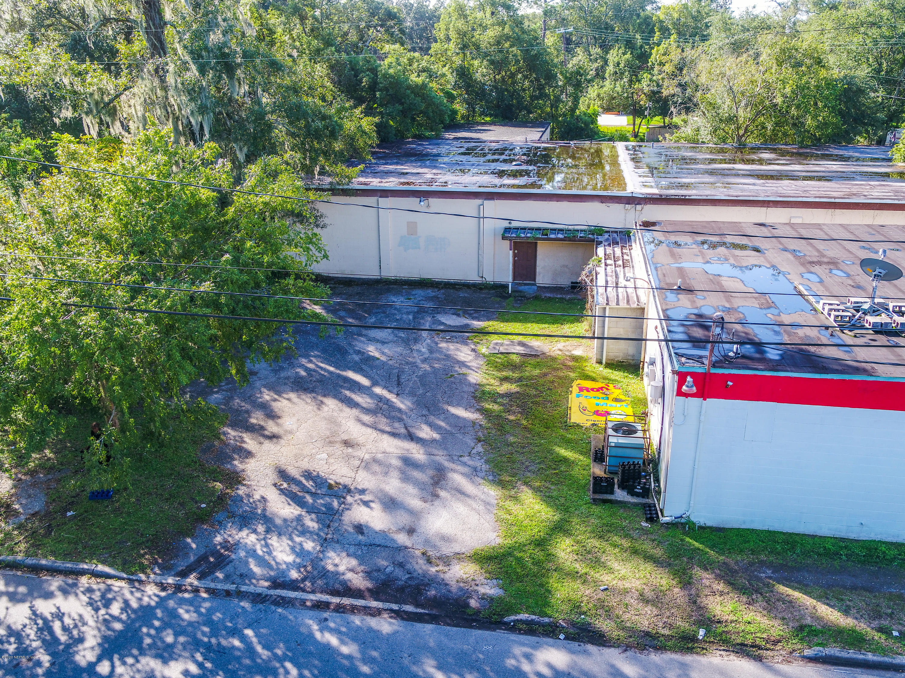 2627 Spring Park Road Jacksonville, FL 32207 - Photo 21 of 61 2627 Spring Park Rd_K2 Edit-47