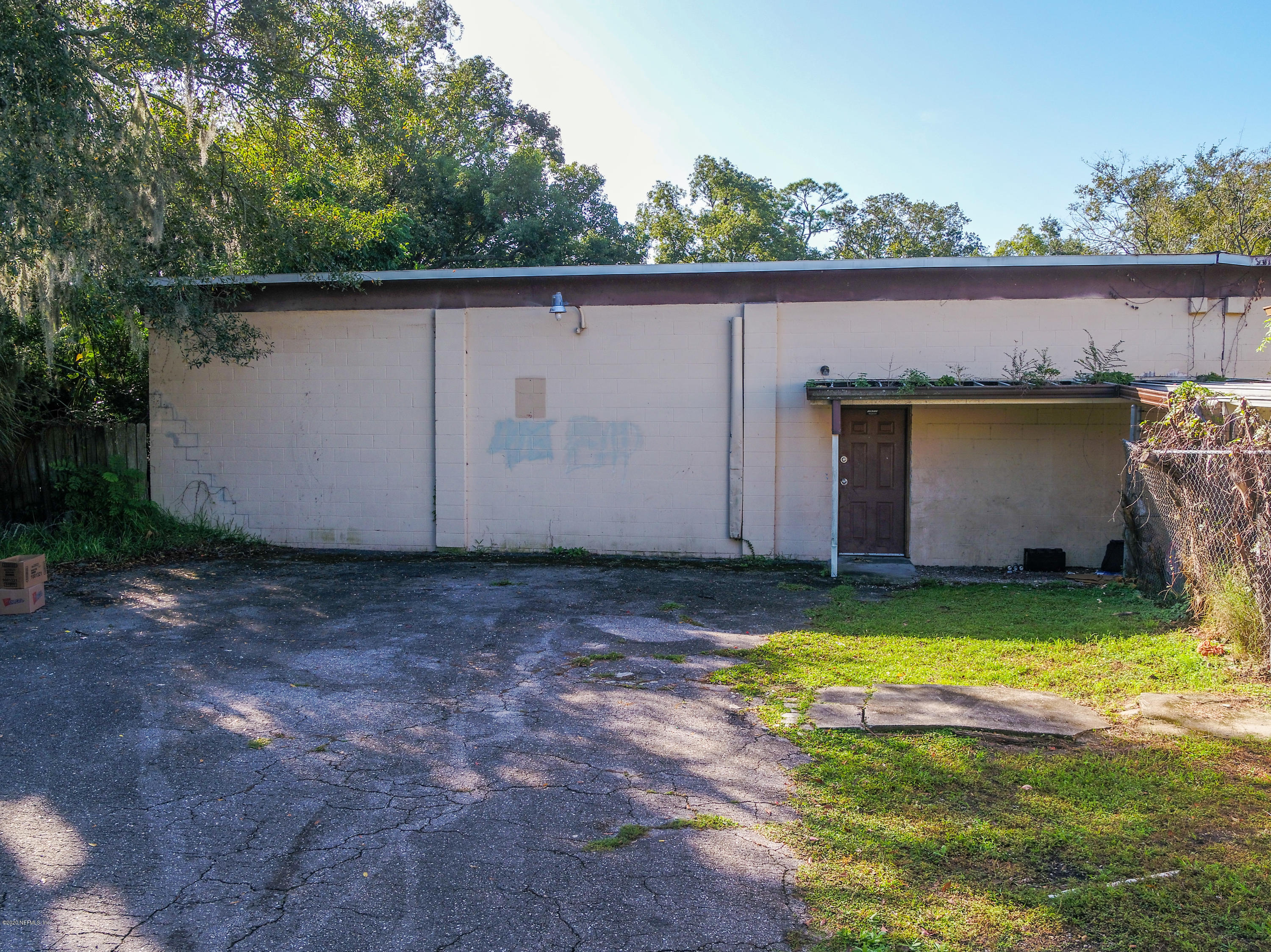 2627 Spring Park Road Jacksonville, FL 32207 - Photo 22 of 61 2627 Spring Park Rd_K2 Edit-53