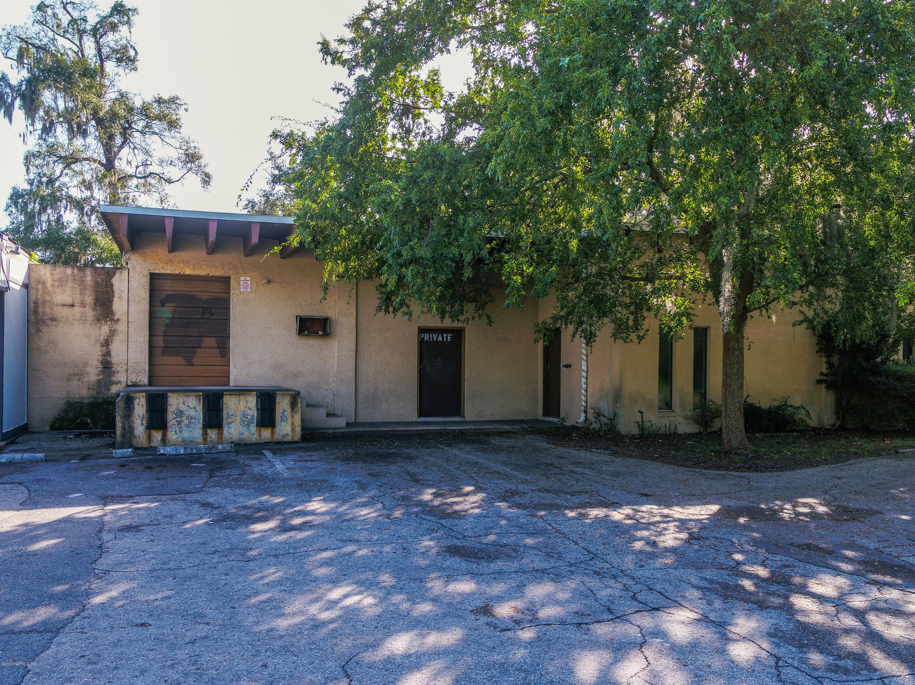 2627 Spring Park Road Jacksonville, FL 32207 - Photo 25 of 61 2627 Spring Park Rd_K2 Edit-20