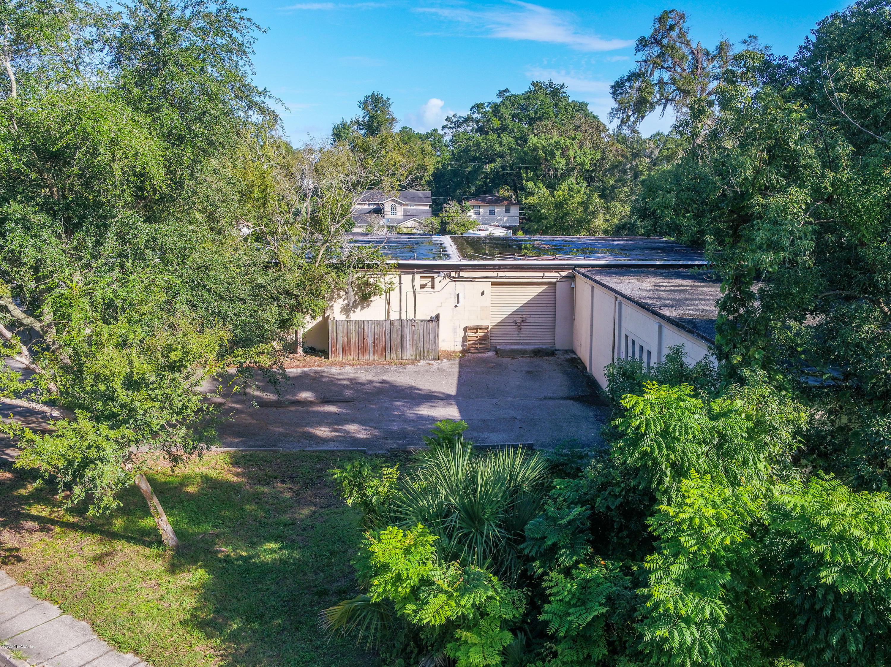 2627 Spring Park Road Jacksonville, FL 32207 - Photo 27 of 61 2627 Spring Park Rd_K2 Edit-35