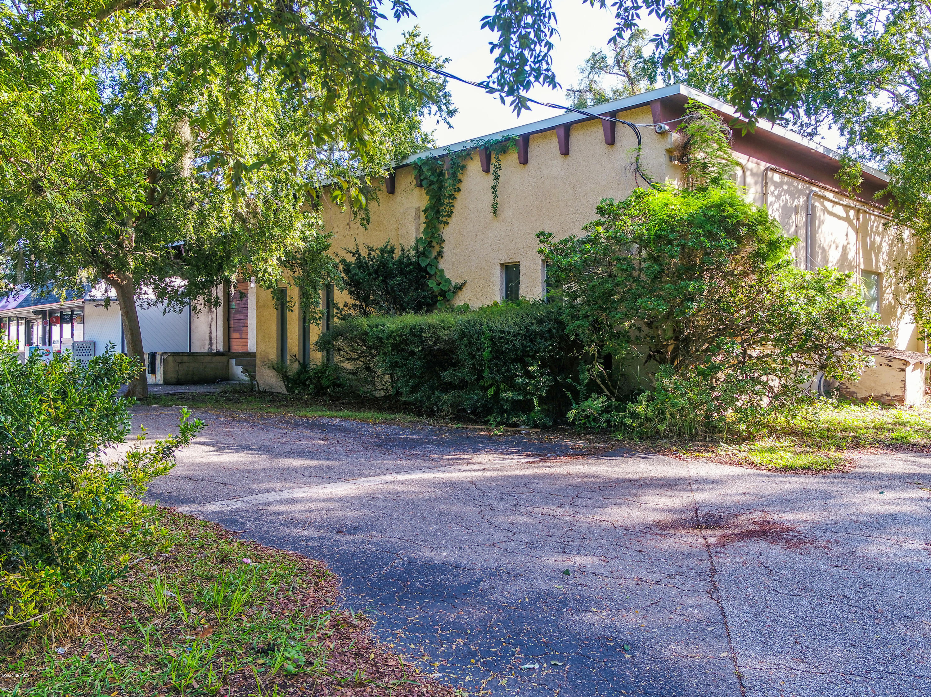 2627 Spring Park Road Jacksonville, FL 32207 - Photo 41 of 61 2627 Spring Park Rd_K2 Edit-30