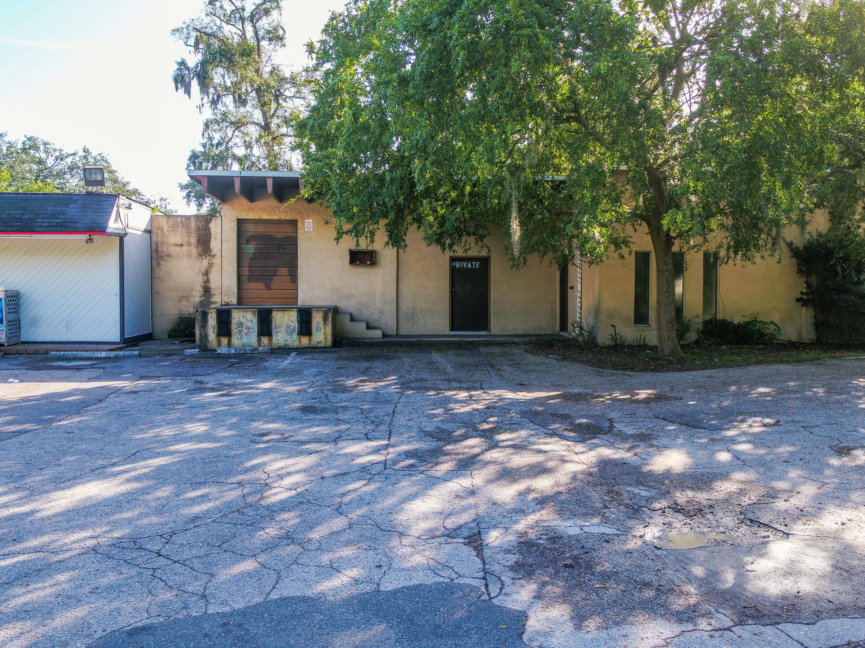 2627 Spring Park Road Jacksonville, FL 32207 - Photo 44 of 61 2627 Spring Park Rd_K2 Edit-14