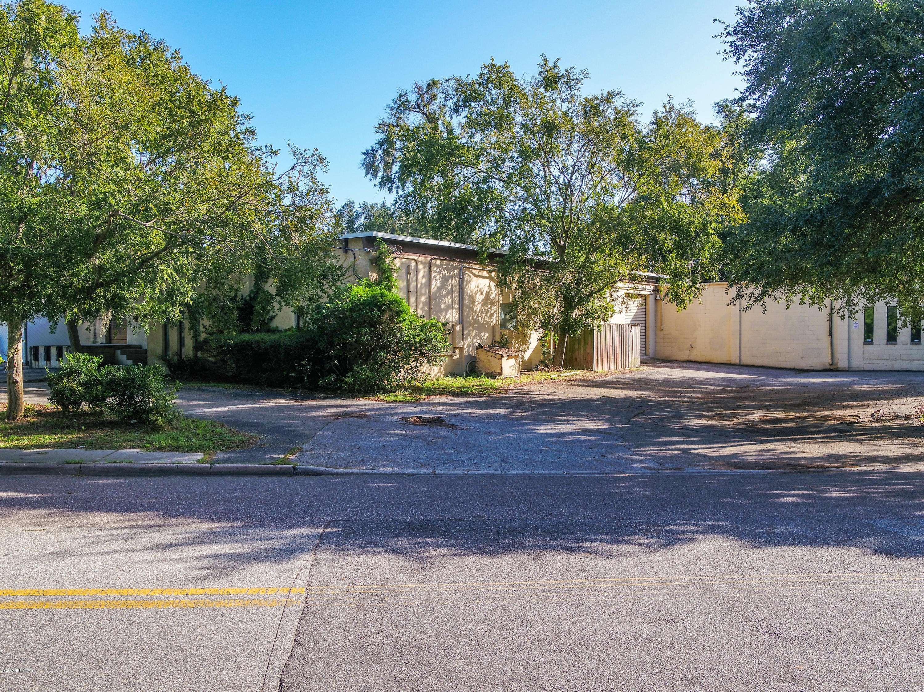 2627 Spring Park Road Jacksonville, FL 32207 - Photo 45 of 61 2627 Spring Park Rd_K2 Edit-28