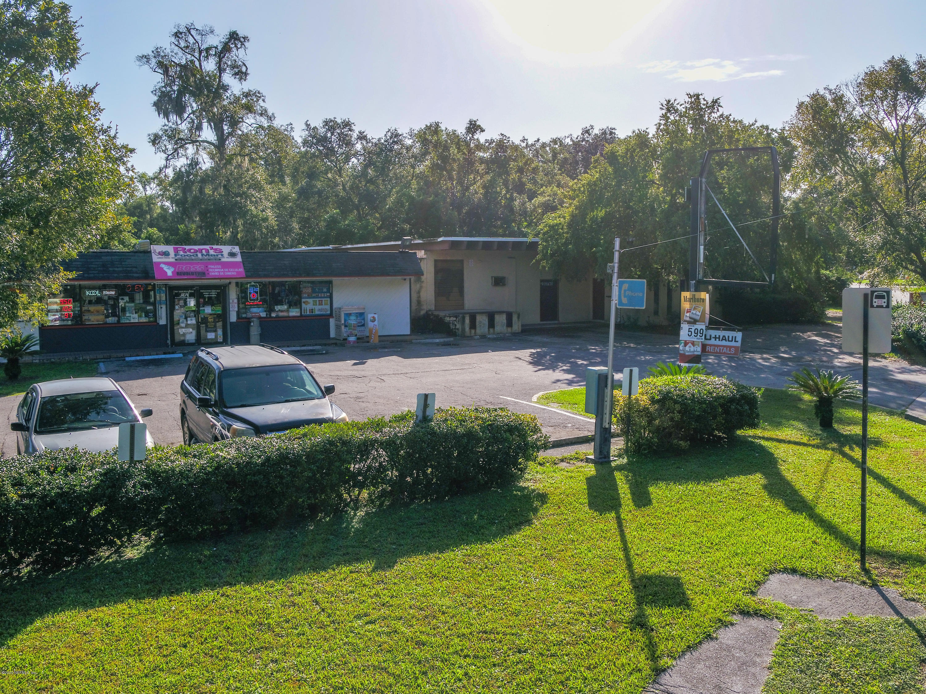 2627 Spring Park Road Jacksonville, FL 32207 - Photo 49 of 61 2627 Spring Park Rd_K2 Edit-12