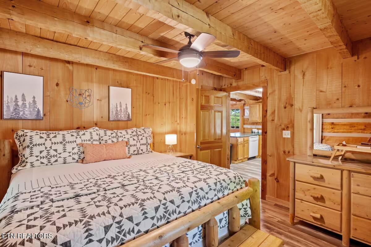 1709 Bear View Road Sevierville, TN 37876 - Photo 12 of 28 Bed Down