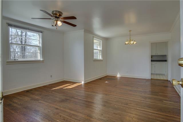 8476 Lewis Road Nashville, TN 37221 - Photo 3 of 20 Gallery Image 3